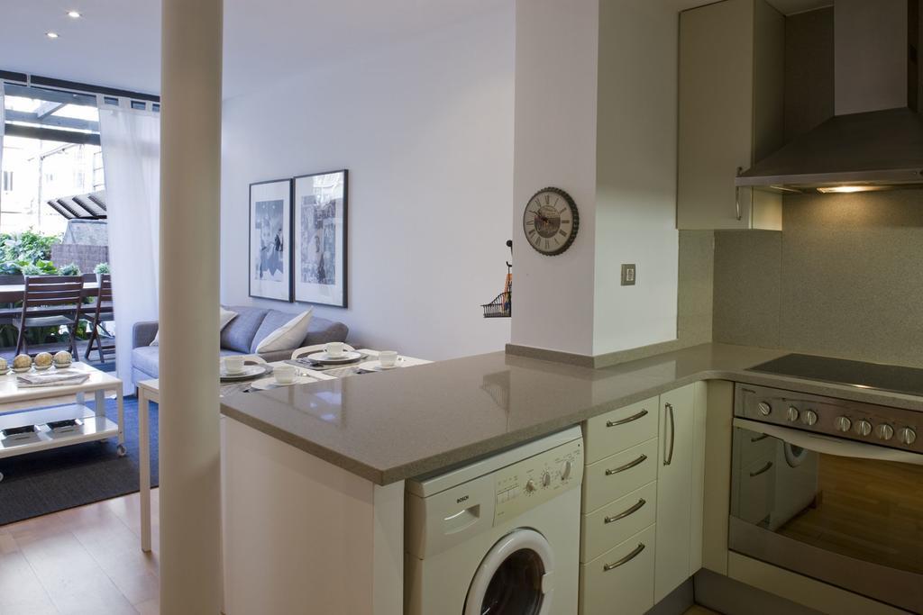 Flateli Urquinaona Apartman Barcelona Szoba fotó