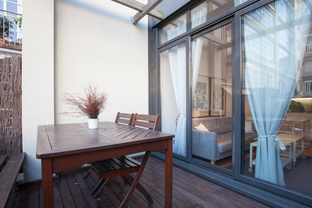 Flateli Urquinaona Apartman Barcelona Kültér fotó