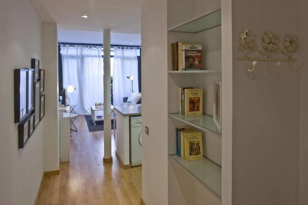 Flateli Urquinaona Apartman Barcelona Kültér fotó