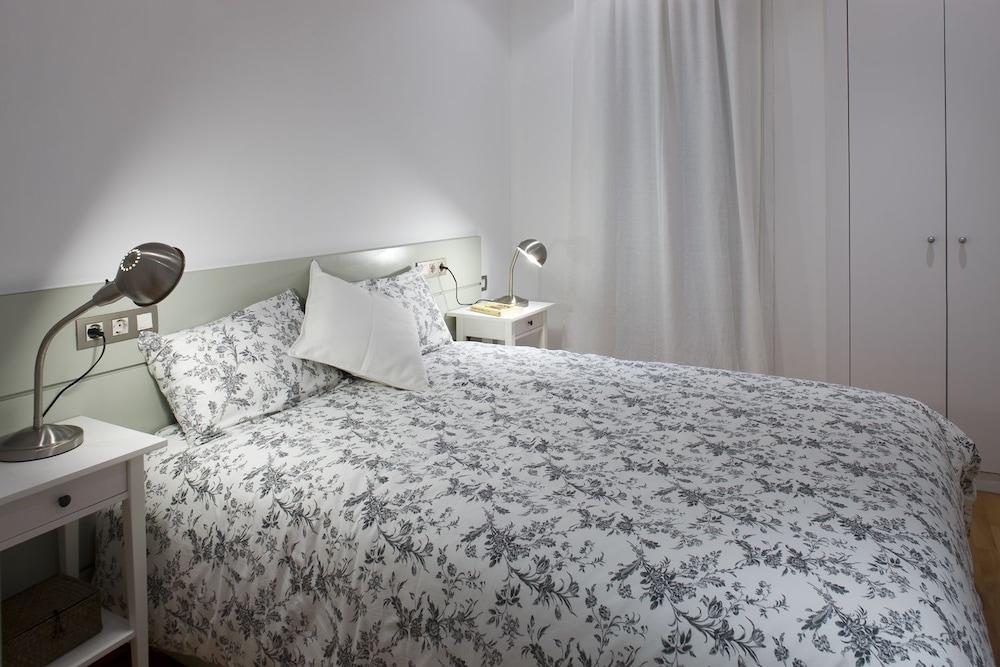 Flateli Urquinaona Apartman Barcelona Kültér fotó